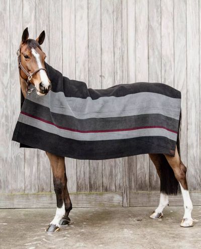 Heavy Fleece Rug Square Stripes 210x200cm (Black/Grey)